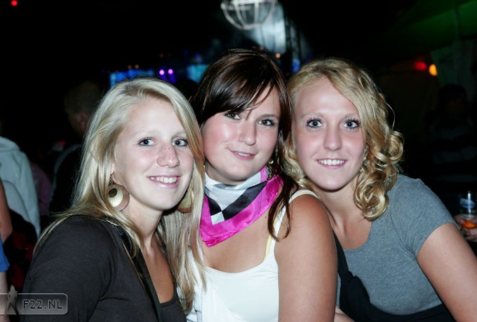 Foto: Pagina 3 - Nr. 4 (Foto 76933)