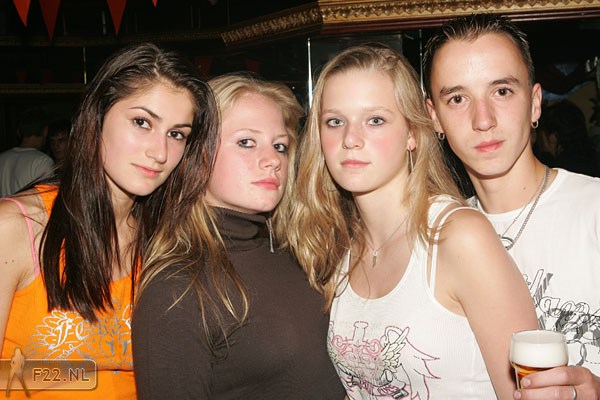 Foto: Pagina 3 - Nr. 4 (Foto 52234)