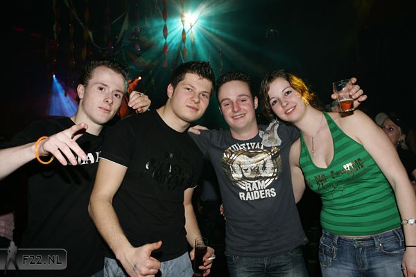 Foto: Pagina 5 - Nr. 6 (Foto 56977)