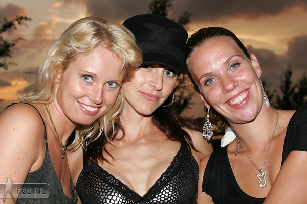 Foto: Pagina 3 - Nr. 14 (Foto 49300)