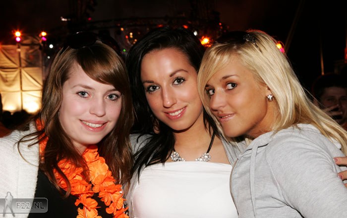 Foto: Pagina 2 - Nr. 7 (Foto 82049)